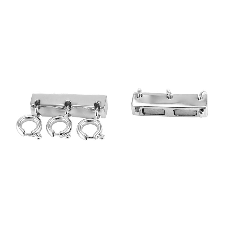 MAGNETIC LAYERING CLASP