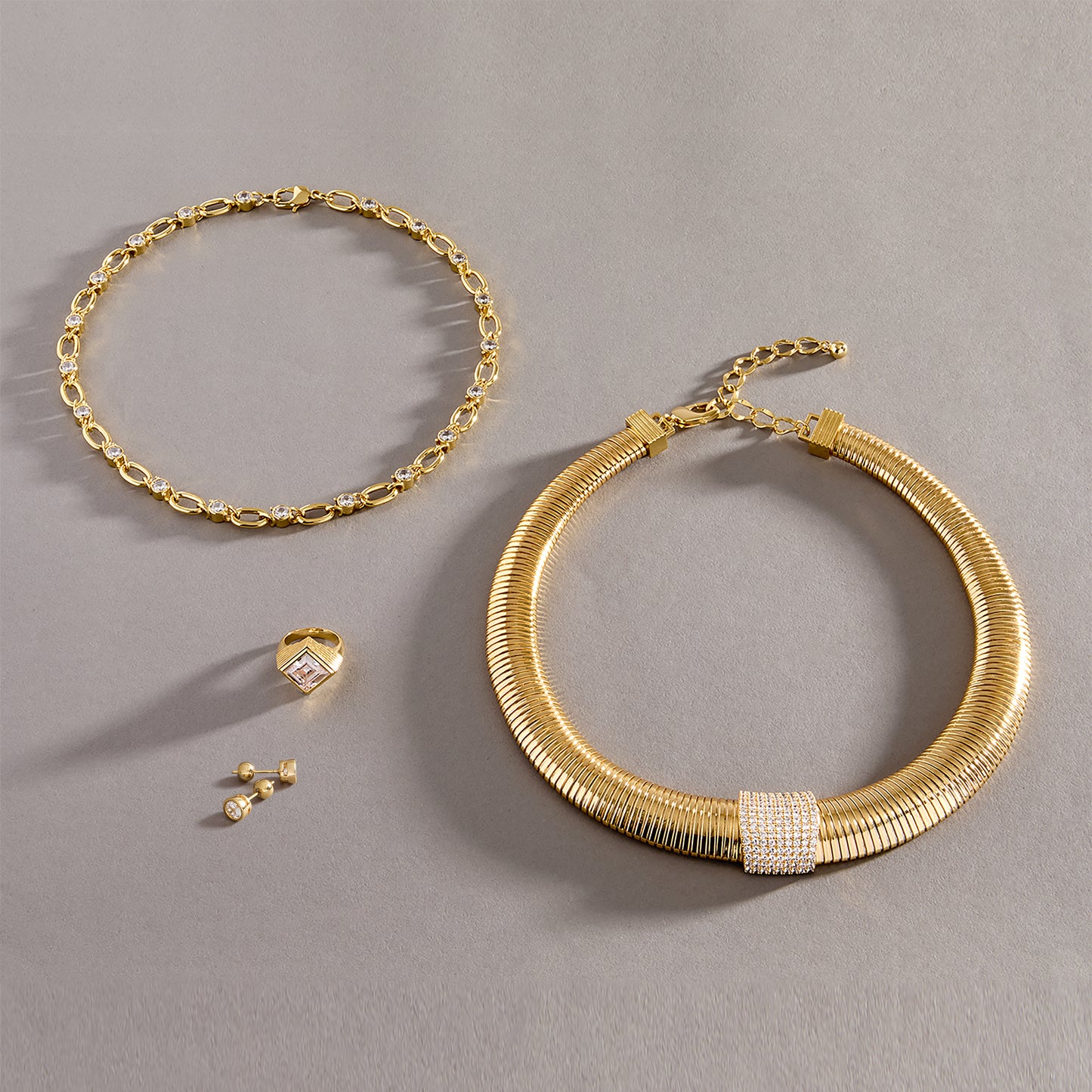DIANA – Classic Bezel Set Studs