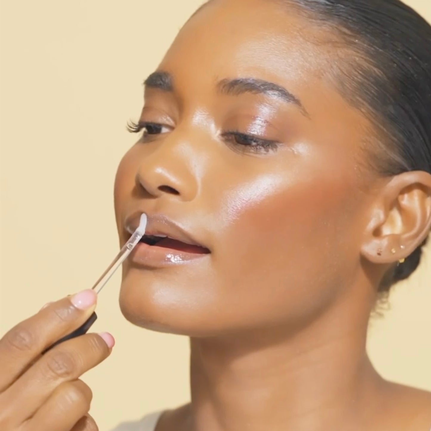 Motives® The Gloss