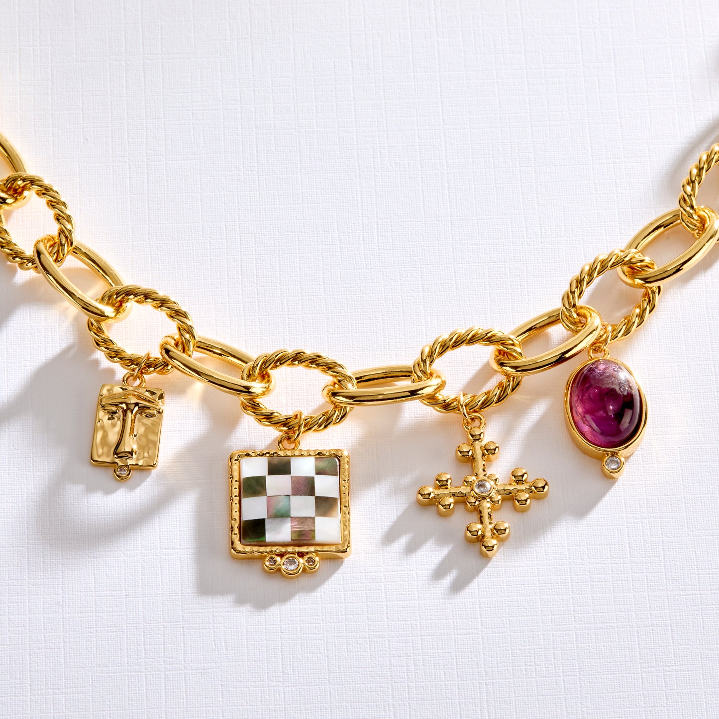 IVY – Chunky Charm Necklace