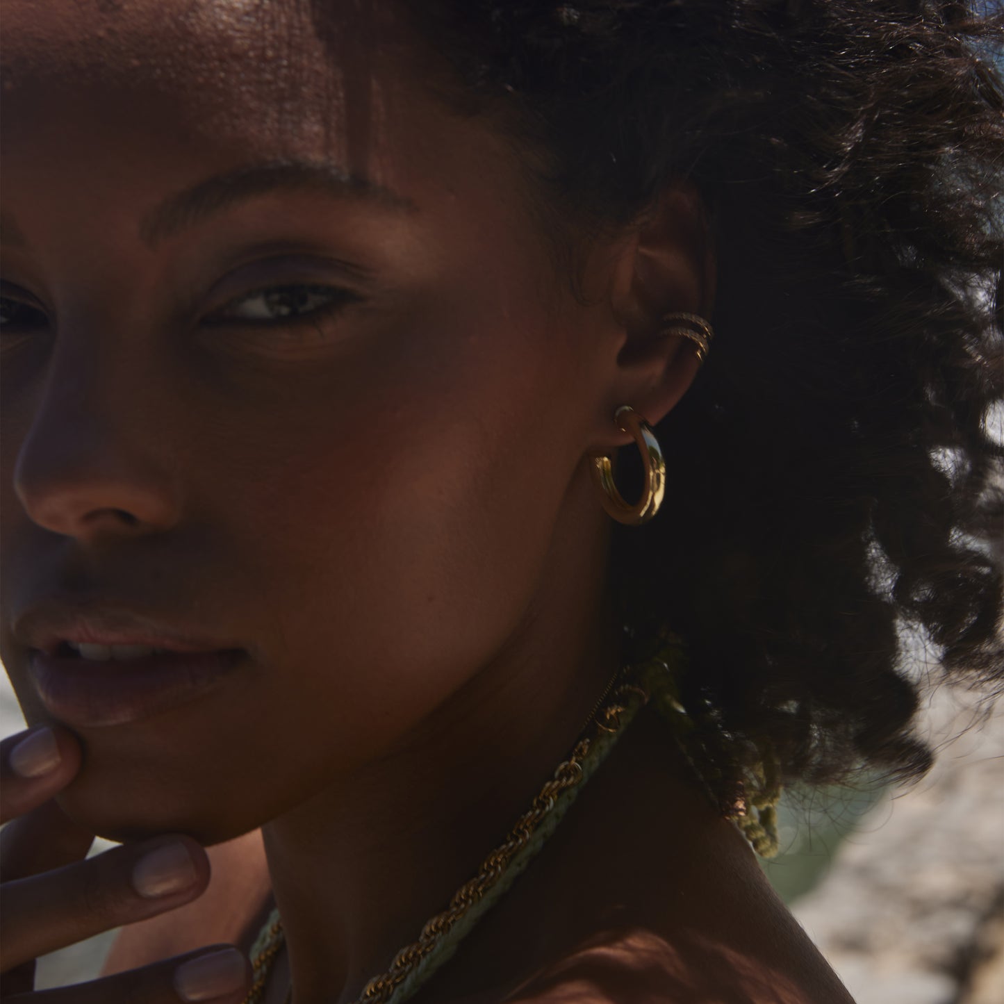 PARIS – Classic Tube Hoop Earrings
