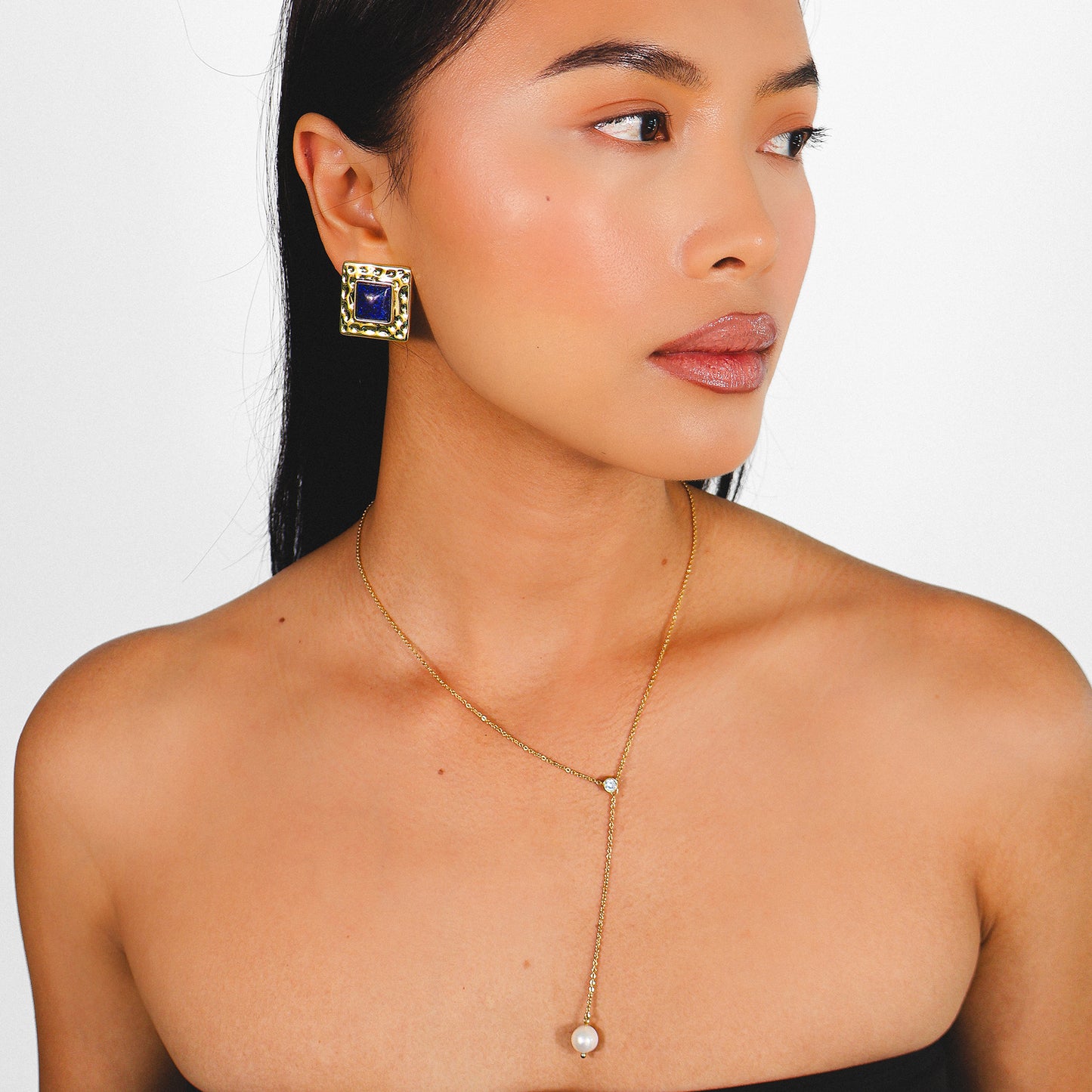 MARINA – Lapis Lazuli Square Hammered Clip-on Earrings