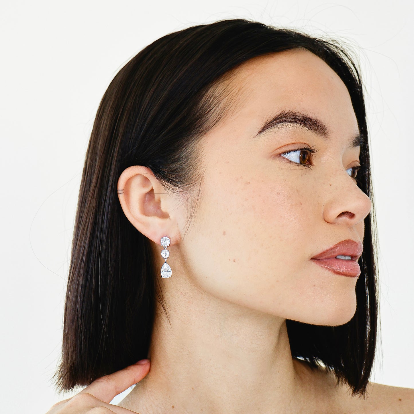 CLARA – Three Stone Drop Earrings