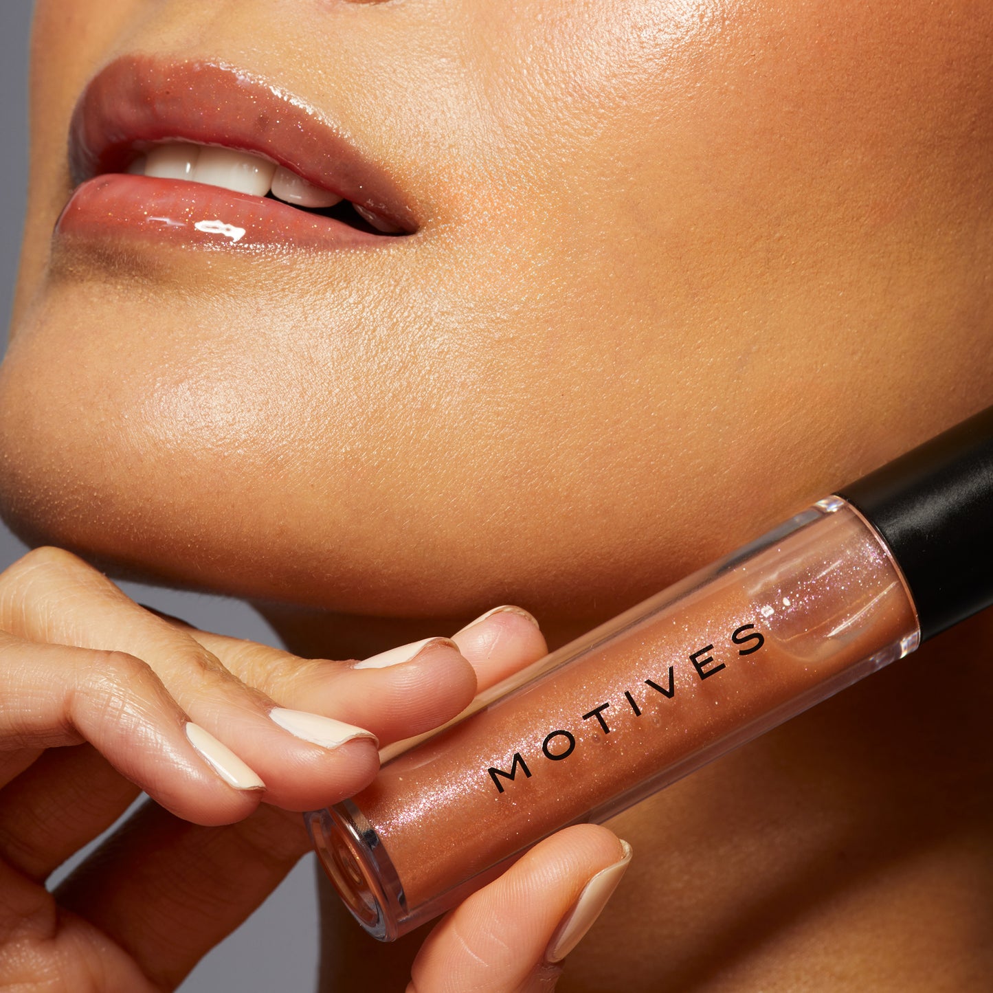 Motives® The Gloss