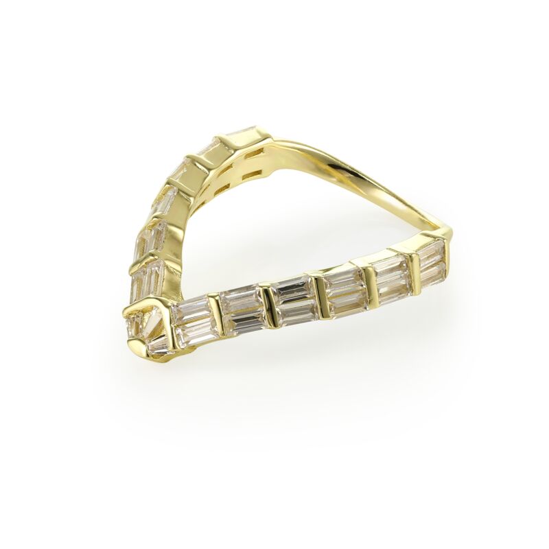 GAIA - V Shaped Baguette Ring