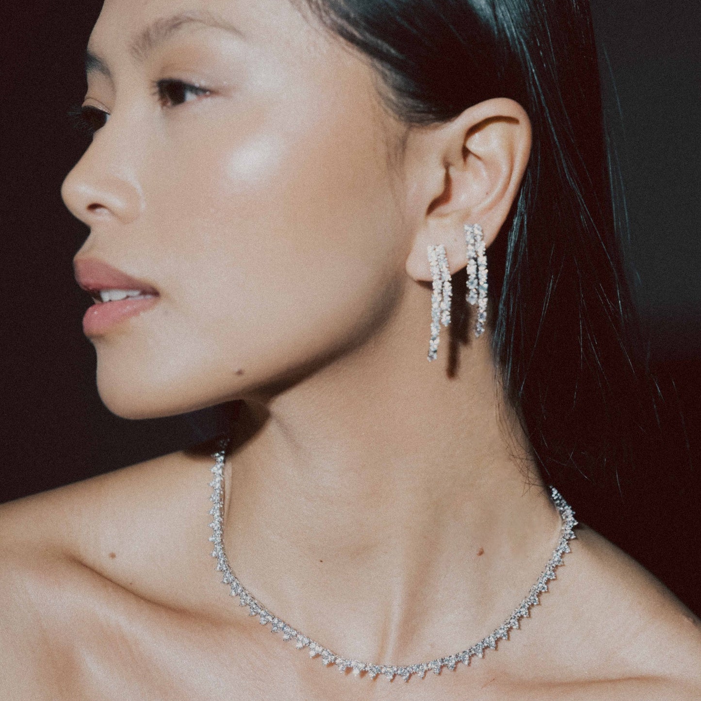 QUINN – Double Strand Earrings