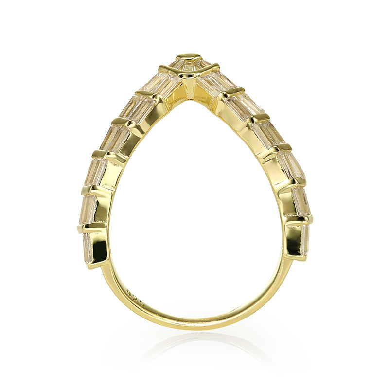 GAIA - V Shaped Baguette Ring