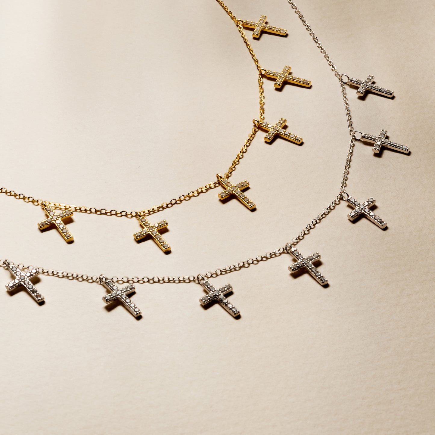 KOURTNEY – Nine Cross Necklace